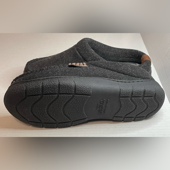 Dearfoams Memory Foam Mens Slippers Black Various Sizes NWOT - Picture 4 of 6
